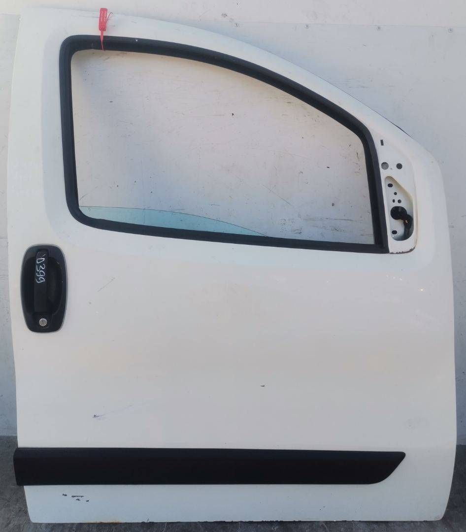 дверь передняя правая Fiat Fiorino 3 поколение 2009, 1.4 л., бензин, 5МКПП, фургон