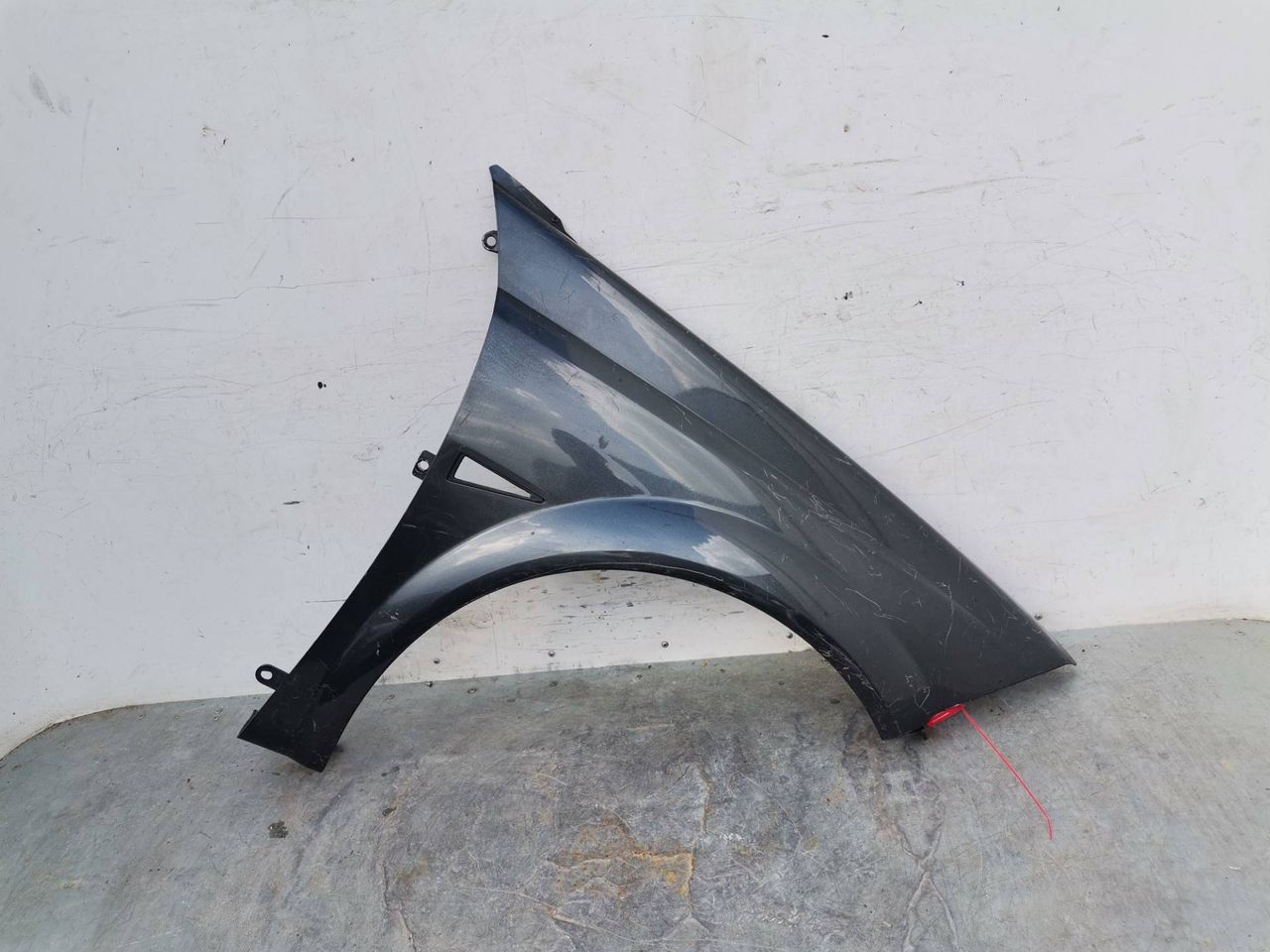крыло переднее правое Renault Megane 2 поколение 2004, 1.6 л., бензин, 5МКПП, купе