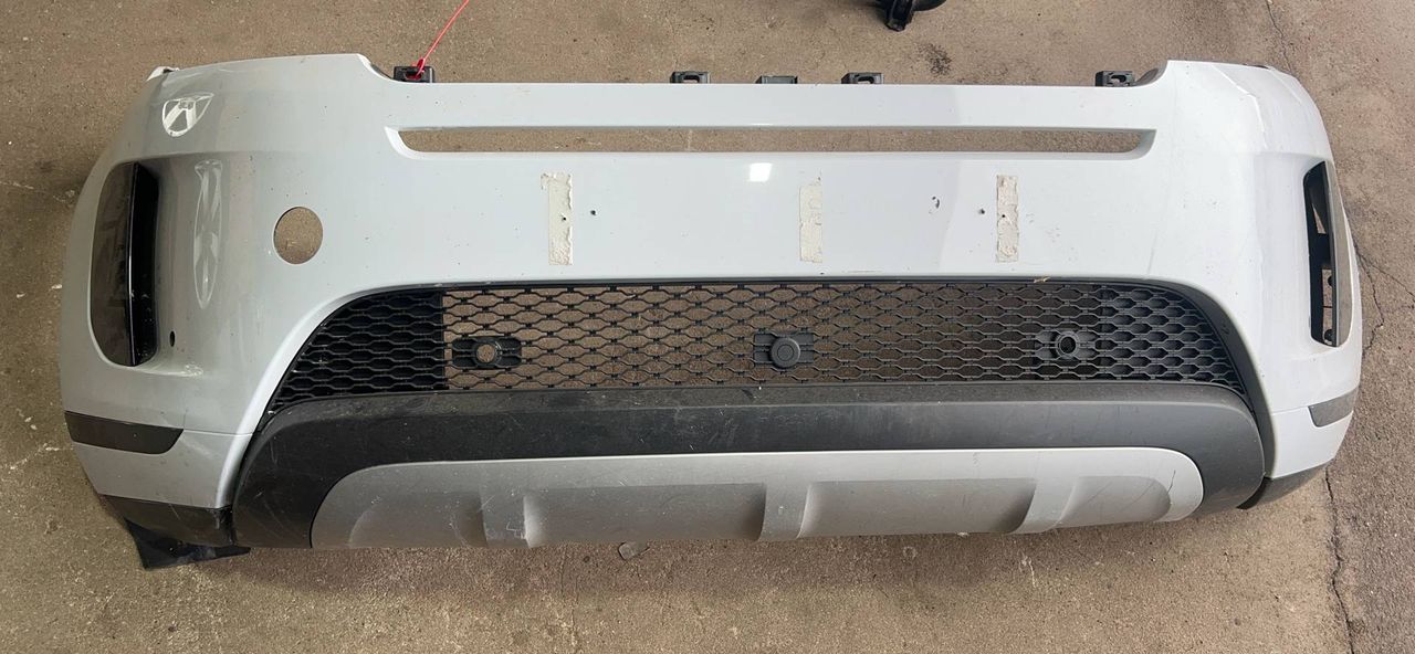 бампер передний Land Rover Range Rover Evoque L551 2020, 2.0 л., бензин, АКПП, внедорожник 5 дв.