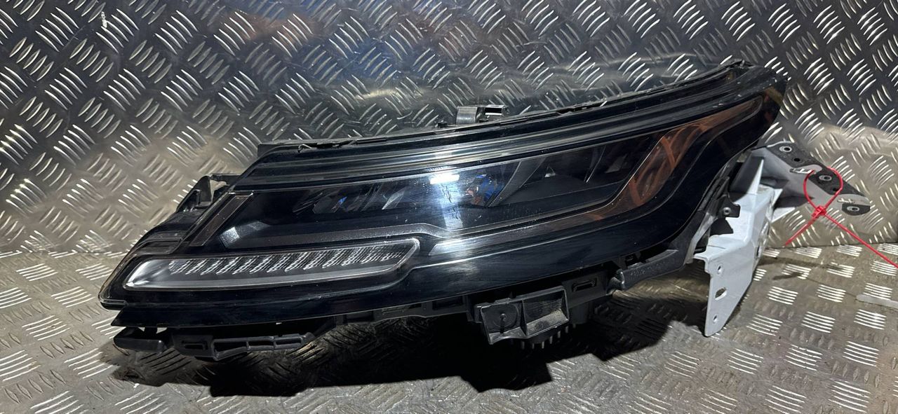фара левая Land Rover Range Rover Evoque L551 2020, 2.0 л., бензин, АКПП, внедорожник 5 дв.