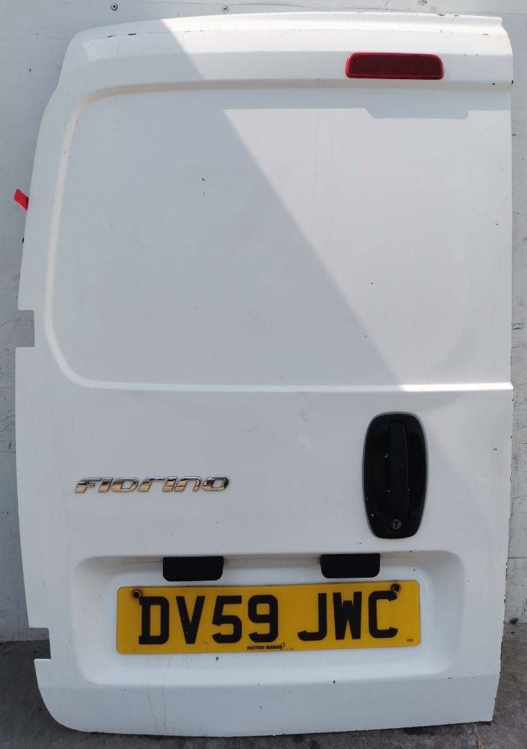дверь задняя распашная левая Fiat Fiorino 3 поколение 2009, 1.4 л., бензин, 5МКПП, фургон