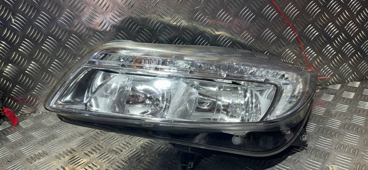 фара левая Opel Insignia 1 поколение (A) [рестайлинг] 2013, 1.8 л., бензин, 5МКПП, хетчбэк 5 дв.