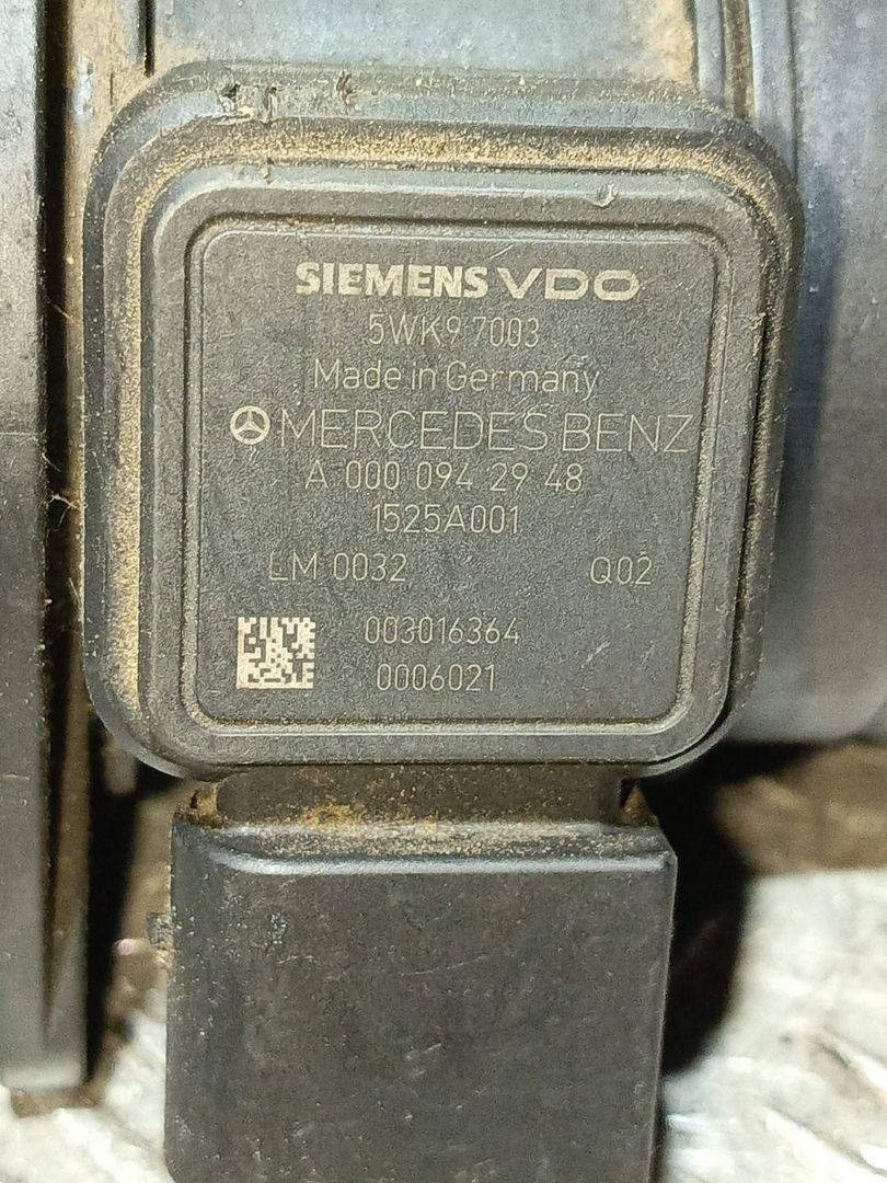 расходомер воздуха Mercedes-Benz A-Класс W168/V168 [рестайлинг] 2004, 1.7 л., дизель, A0000942948