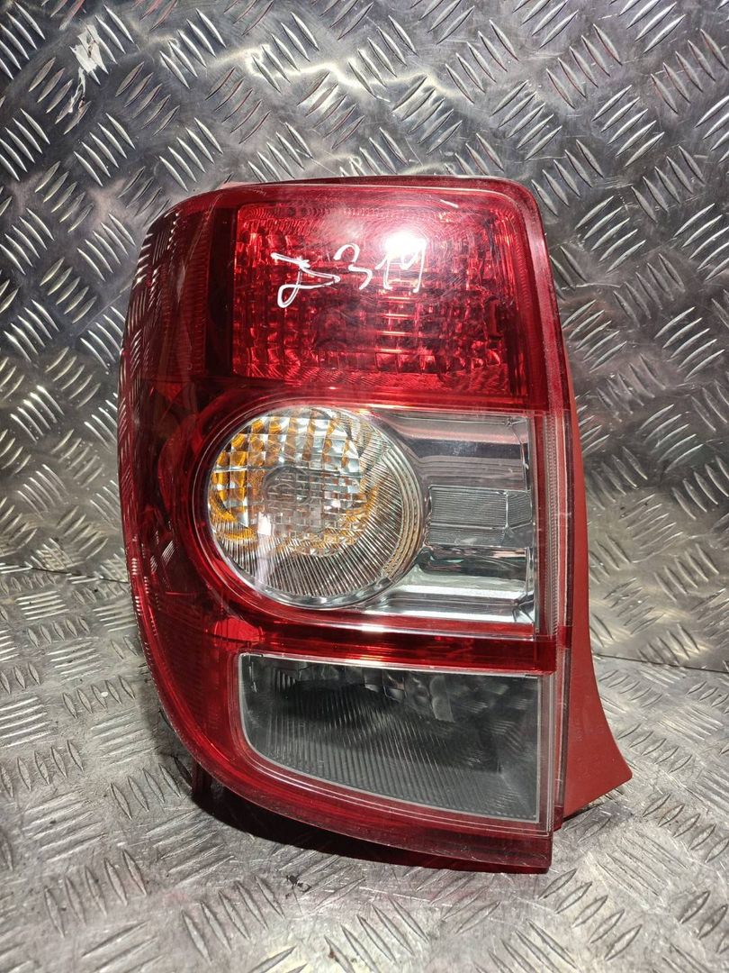 фонарь задний левый Toyota Urban Cruiser 1 поколение XP110 2010, 1.4 л., 1ND-TV, дизель, 6МКПП, внедорожник 5 дв.