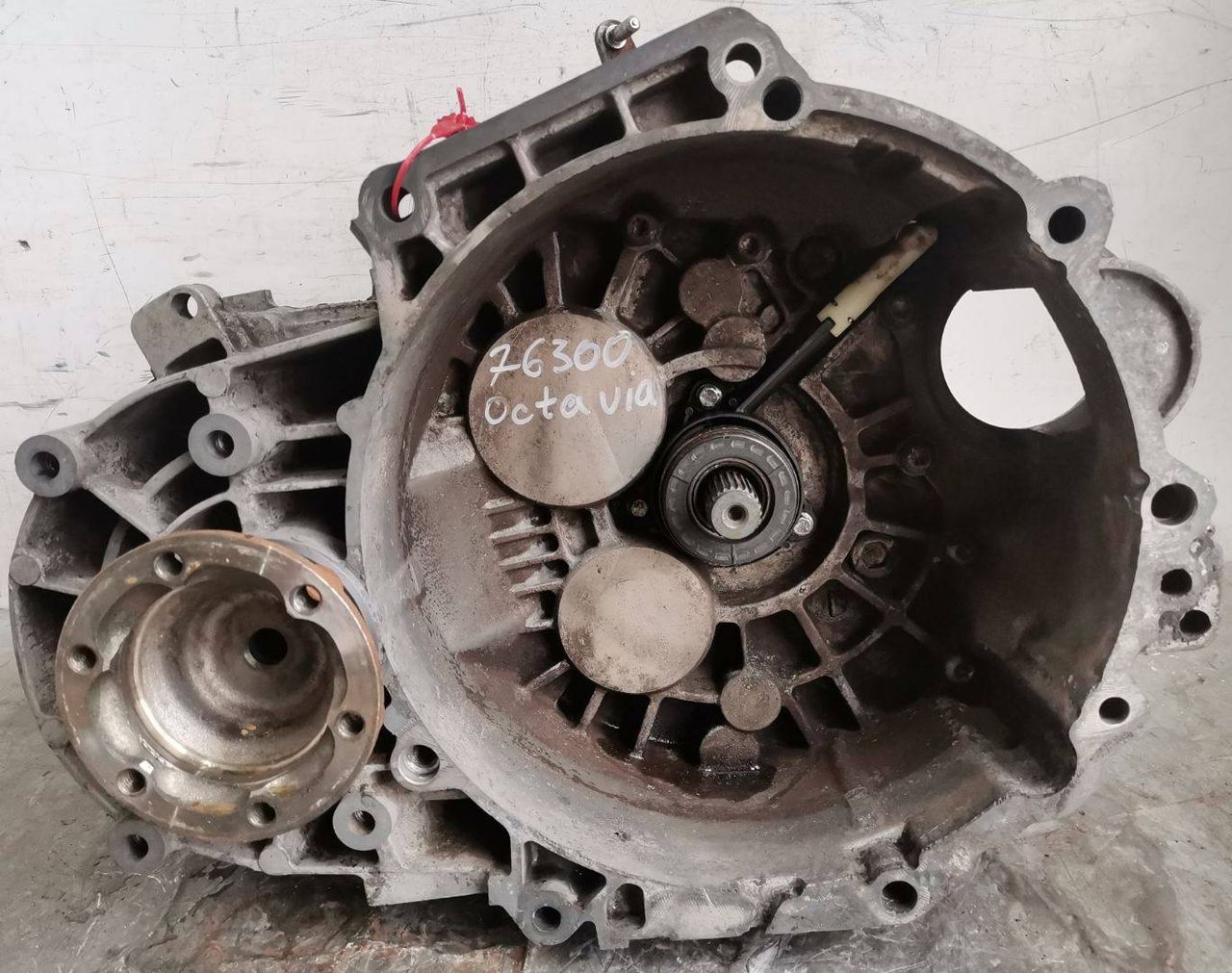 КПП механическая (МКПП) Skoda Octavia 2 поколение (A5) 2007, 2.0 л., BMN, дизель, 6МКПП, хетчбэк 5 дв., JMA