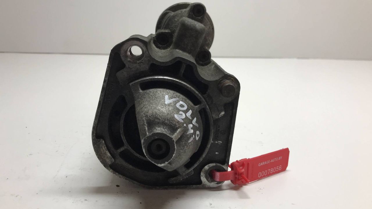 стартер Volvo S40 2 поколение 2004, 2.4 л., бензин, BOSCH, 0001108402