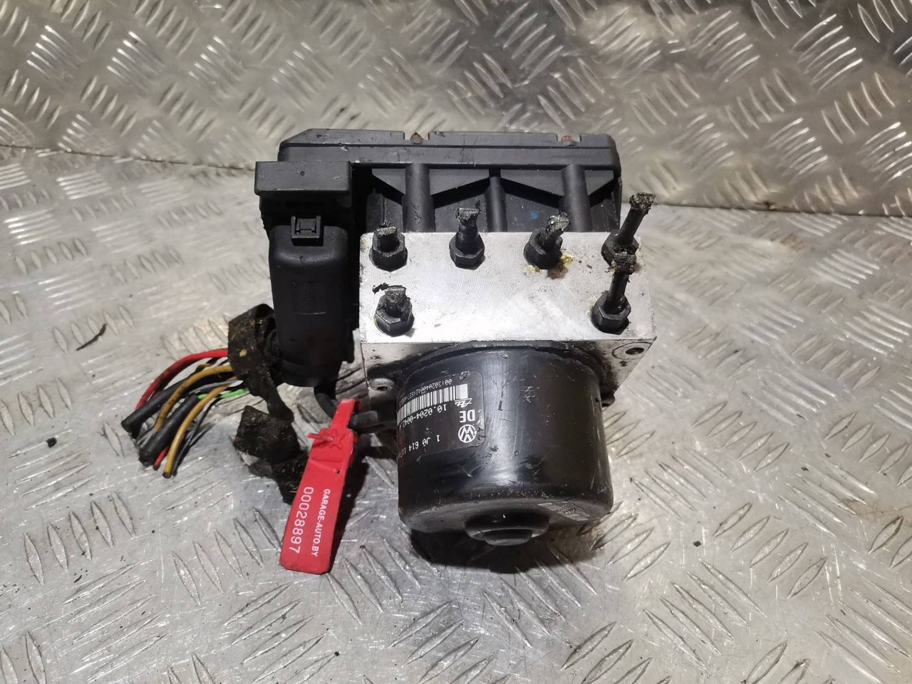 блок ABS Audi A3 8L 1997, 1.6 л., бензин, 5МКПП, хетчбэк 5 дв., 1J0907379, 10.0946-0320.3, 1J0614117A, 10.0204-0042.4