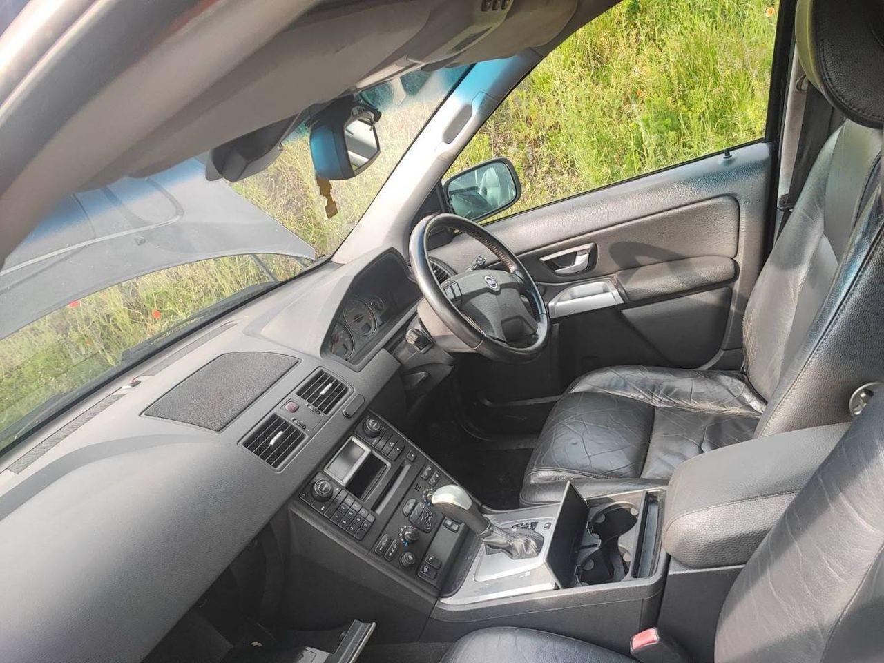 Volvo XC90 2004