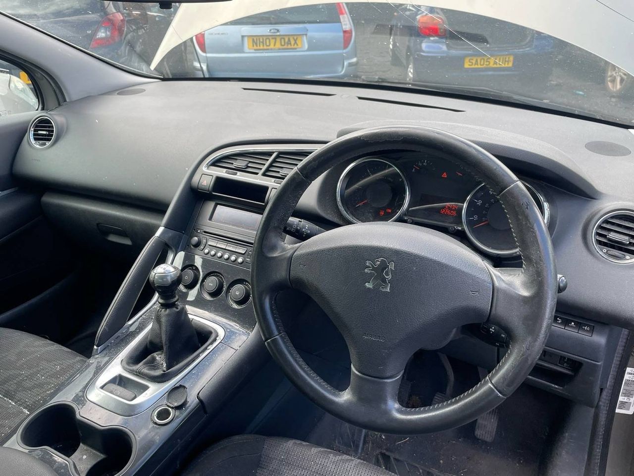 Peugeot 3008 2011