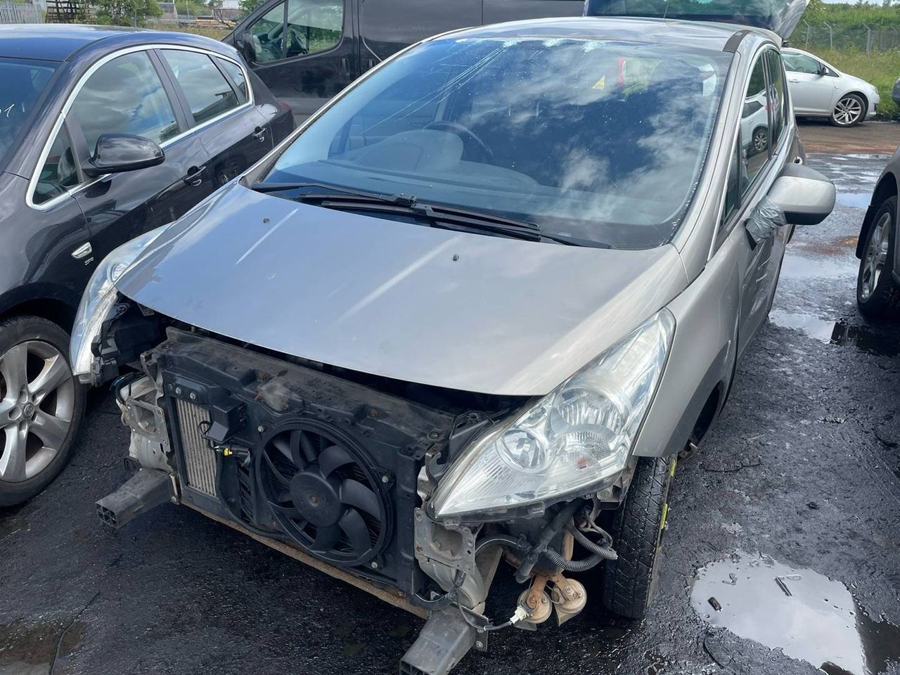 Peugeot 3008 2011