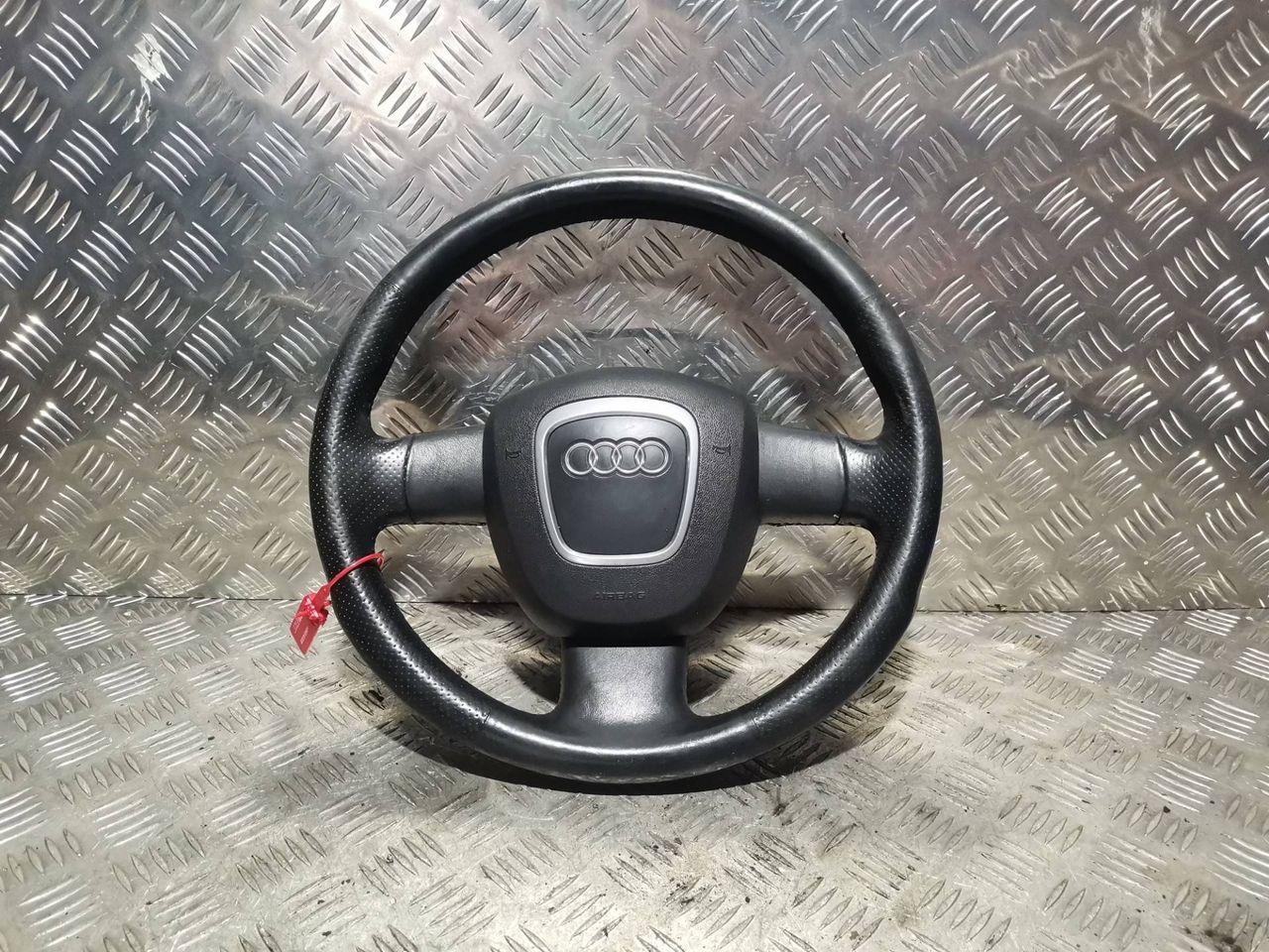 руль Audi A3 8P 2004, 1.6 л., BLP, бензин, 6МКПП, хетчбэк 5 дв.