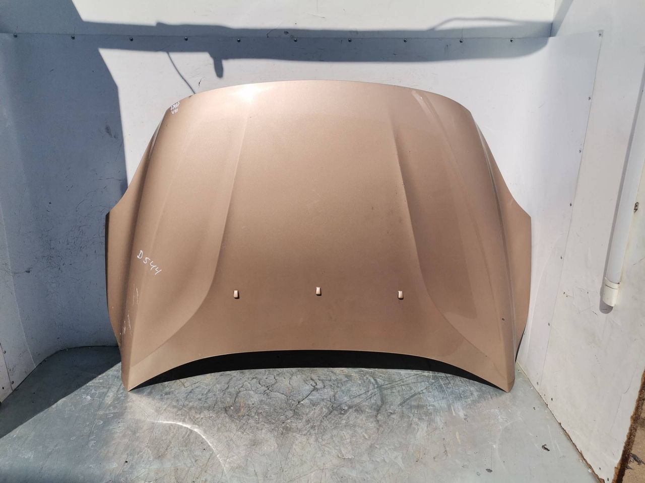 капот Volvo V40 2 поколение 2013, 1.6 л., D 4162 T, дизель, 6МКПП, хетчбэк 5 дв.