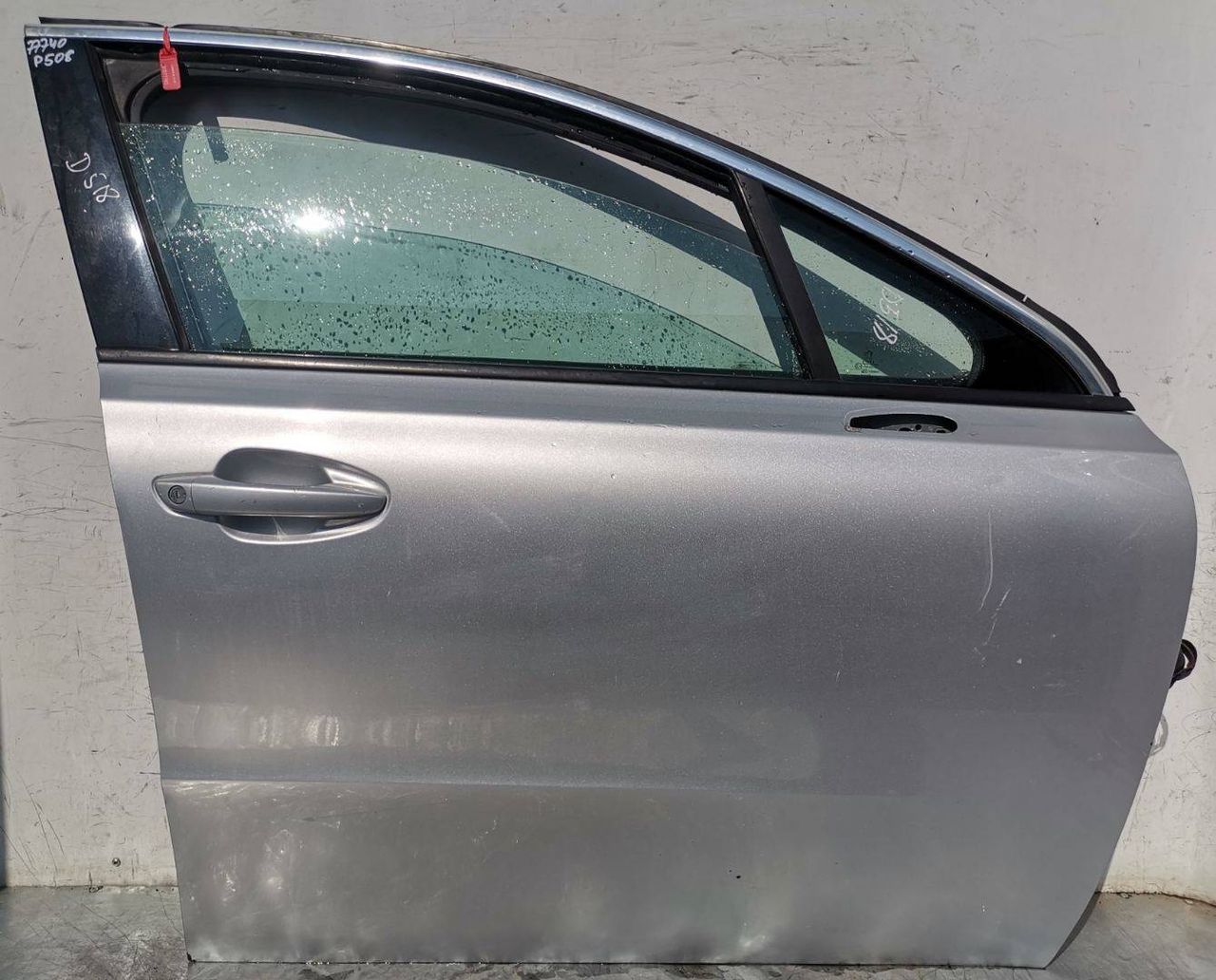 дверь передняя правая Peugeot 508 1 поколение 2011, 1.6 л., дизель, 5МКПП, седан