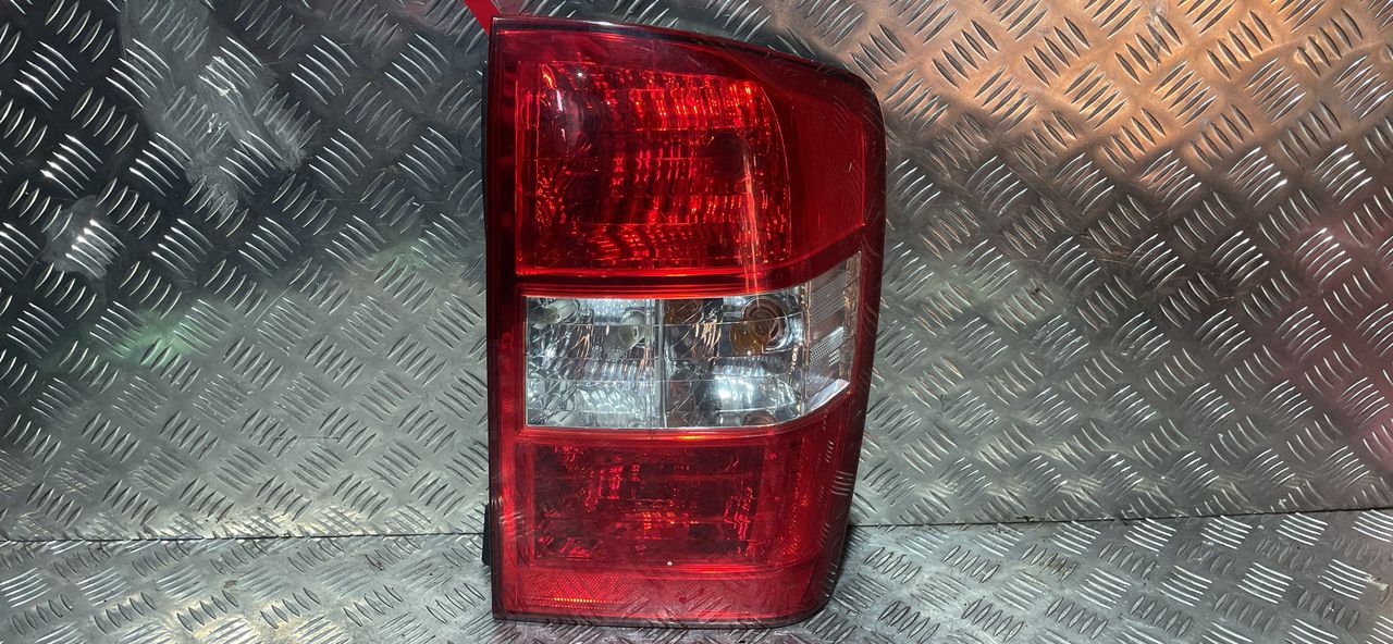 фонарь задний правый Kia Carnival 2 поколение 2009, 2.9 л., дизель, 5МКПП, минивэн