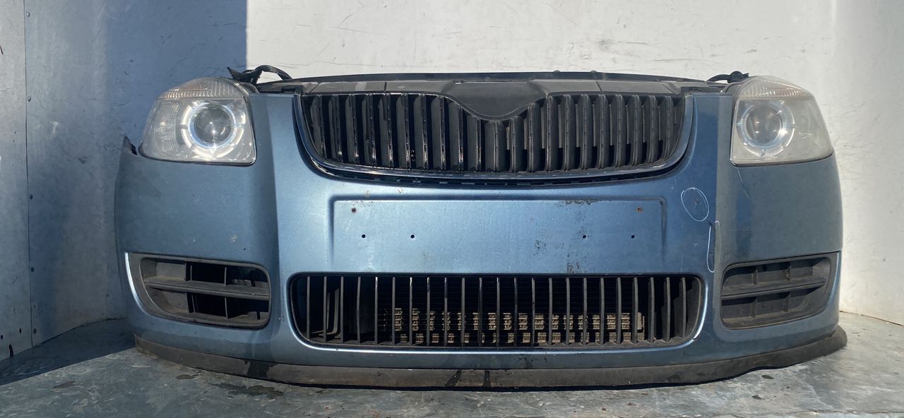 передняя часть (ноускат) Skoda Roomster 1 поколение 2007, 2.0 л., дизель, 5МКПП, хетчбэк 5 дв.