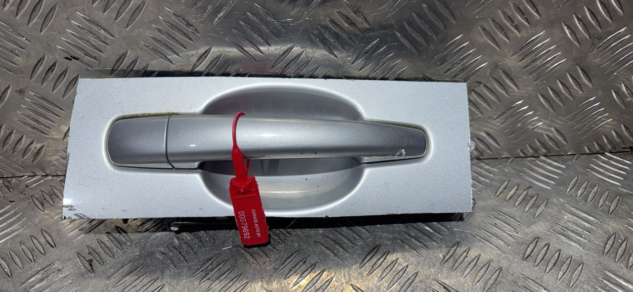 ручка наружная задняя левая Citroen C4 Picasso 1 поколение 2009, 1.6 л., 9HY (DV6TED4), дизель, 5МКПП, минивэн