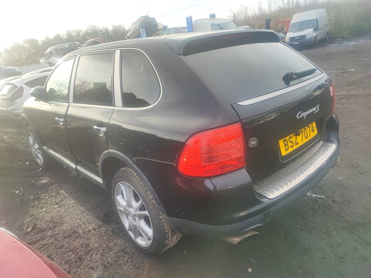 Porsche Cayenne 955 2004