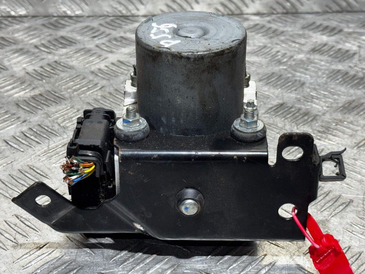 блок ABS Ford Ranger 3 поколение T6 2011, 2.5 л., WLAA, дизель, 5МКПП, пикап, 0265800523, 0265231027