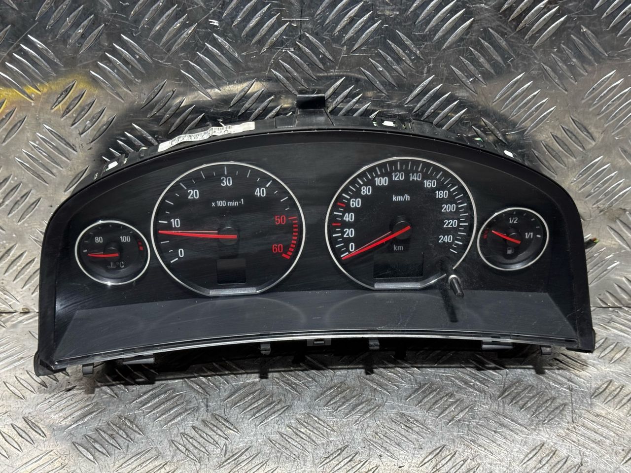 щиток приборов (приборная панель) Opel Signum C 2003, 2.2 л., Y 22 DTR, дизель, 5МКПП, хетчбэк 5 дв., 13136733JA