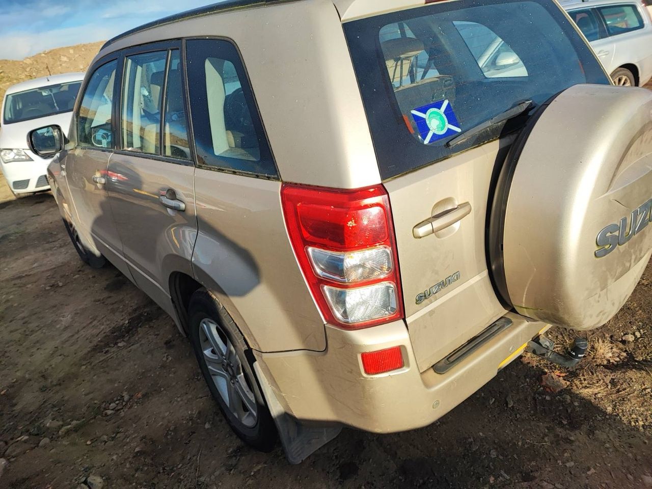 Suzuki Grand Vitara 2 2008