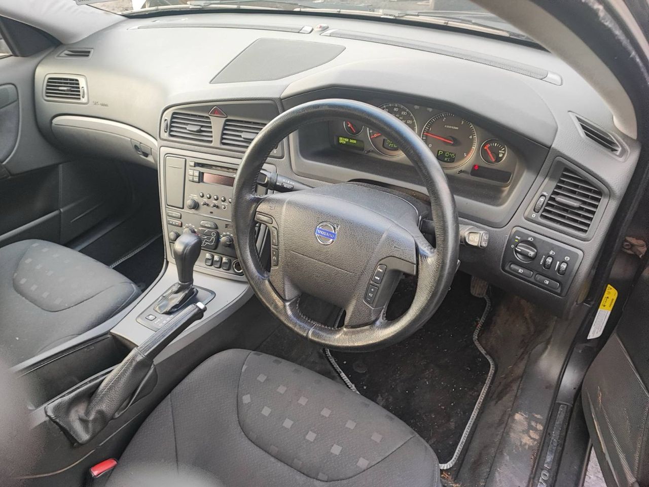 Volvo V70 2  рест. 2006