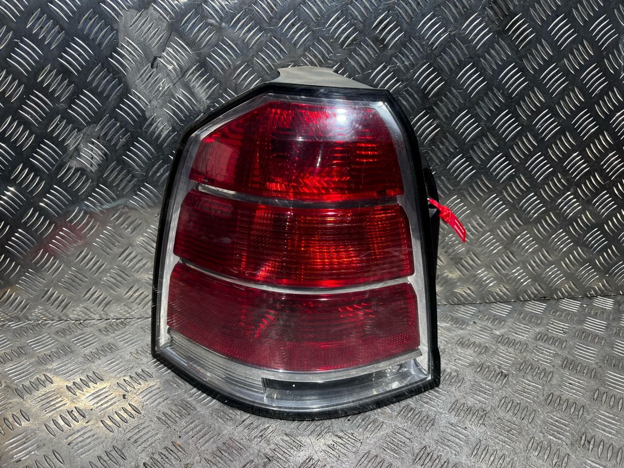 фонарь задний левый Opel Zafira 2 поколение (B) 2006, 1.6 л., бензин, 5МКПП, минивэн
