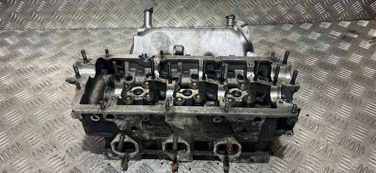 головка блока цилиндров Audi A6 4B/C5 1998, 1.9 л., AVB, дизель, 6МКПП, crimson, универсал
