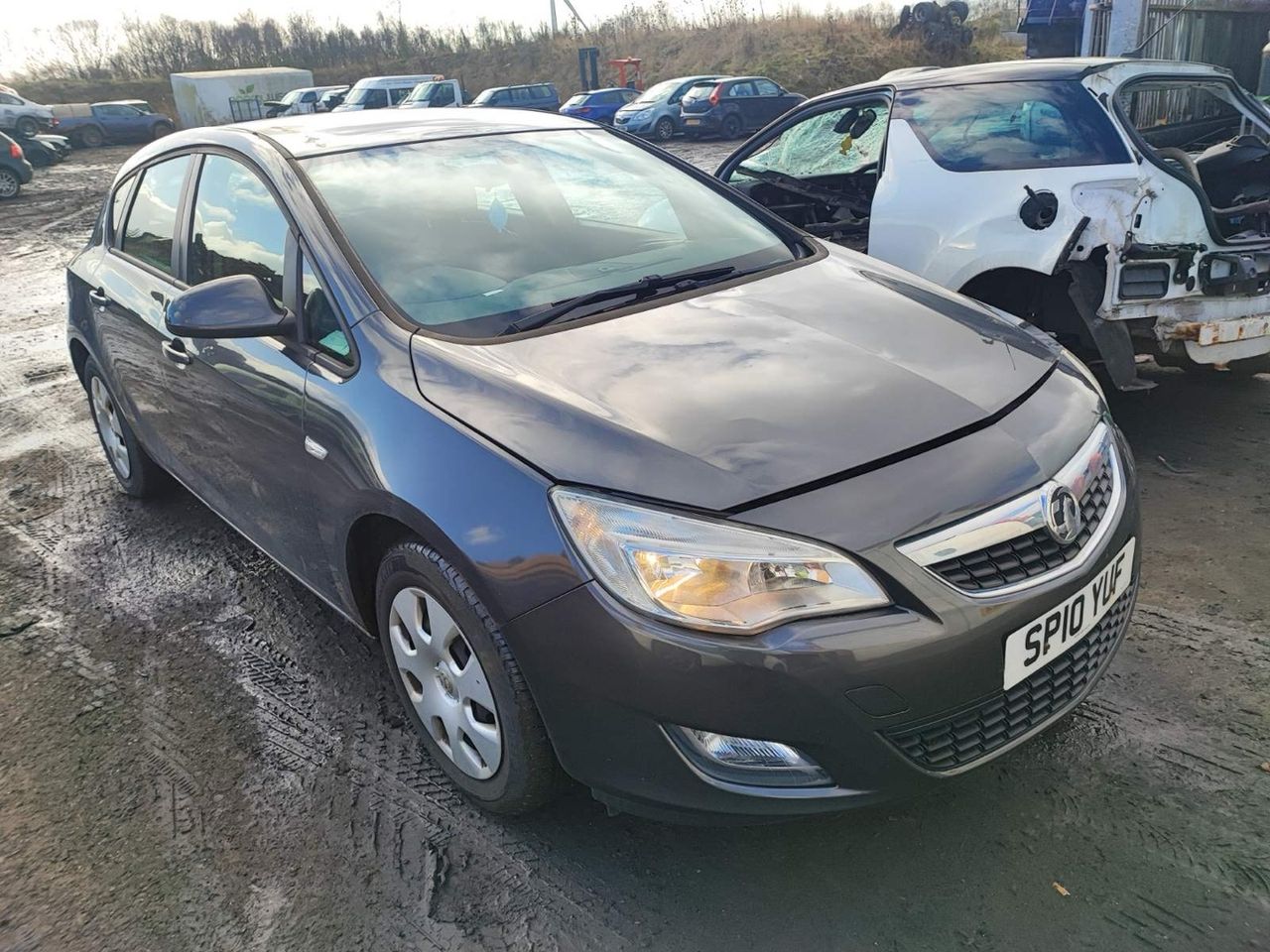Opel Astra J 2010