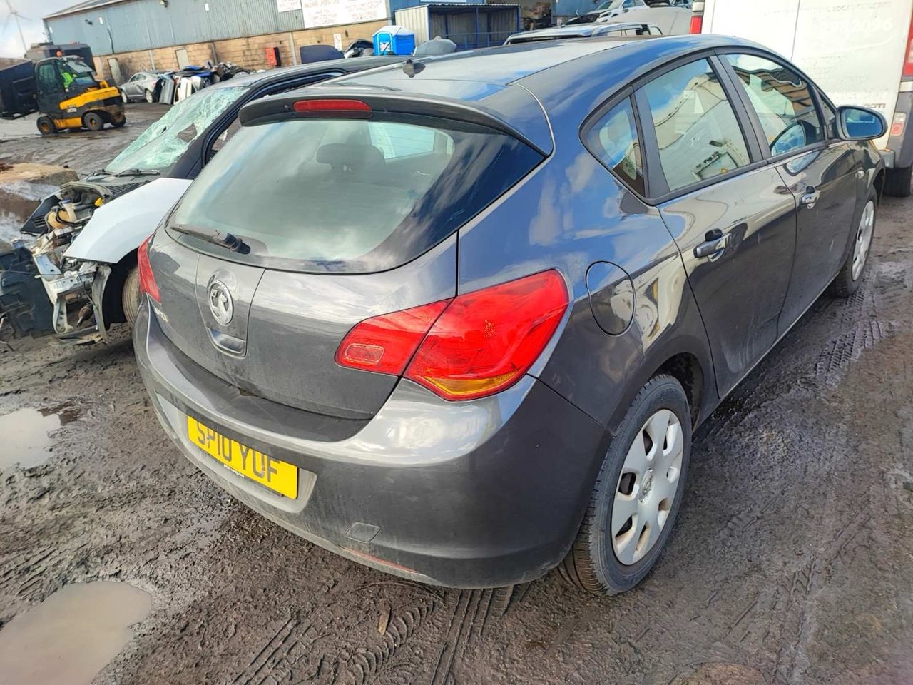Opel Astra J 2010