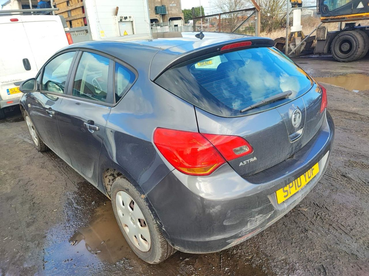 Opel Astra J 2010