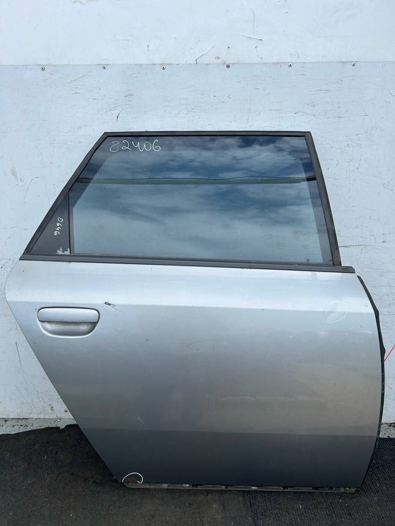 дверь задняя правая Audi A6 Allroad Quattro C5 2001, 2.5 л., AKE, дизель, 6МКПП, универсал