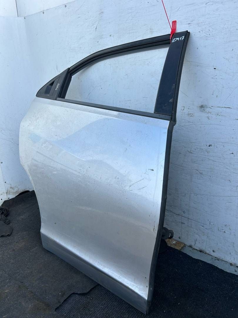 дверь задняя правая Honda Civic 9 поколение [рестайлинг] 2013, 1.8 л., R18Z4, бензин, 6МКПП, хетчбэк 5 дв.