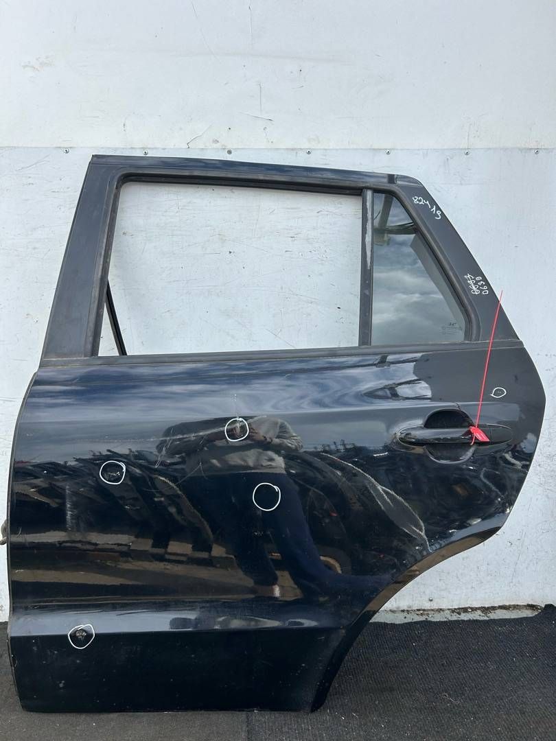 дверь задняя левая Hyundai Santa Fe 2 поколение (CM) 2008, 2.2 л., дизель, 5МКПП, внедорожник 5 дв.