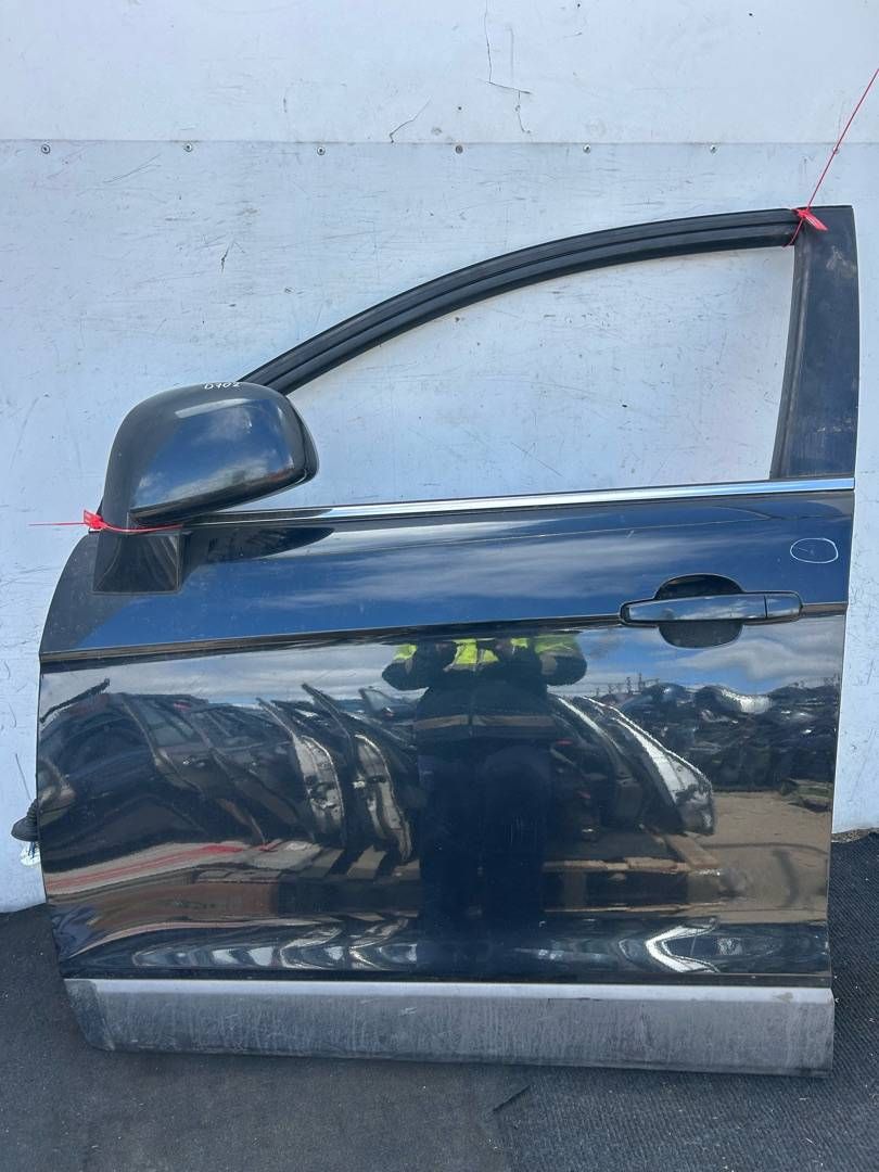 дверь передняя левая Chevrolet Captiva 1 поколение (2006 - 2011), 2.0 л., дизель, 5МКПП, внедорожник 5 дв.