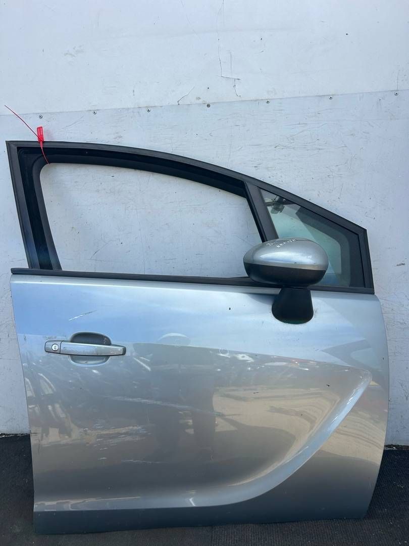 дверь передняя правая Opel Meriva 2 поколение (B) 2012, 1.7 л., A 17 DTS, дизель, 6МКПП, минивэн