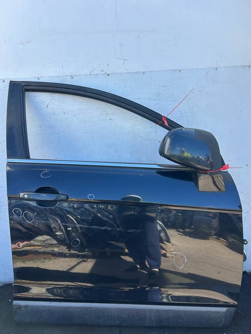 дверь передняя правая Chevrolet Captiva 1 поколение (2006 - 2011), 2.0 л., дизель, 5МКПП, внедорожник 5 дв.