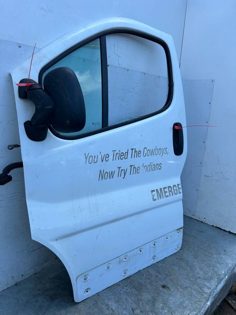 дверь передняя левая Opel Vivaro A [рестайлинг] 2007, 2.0 л., M9R 780, дизель, МКПП, микроавтобус