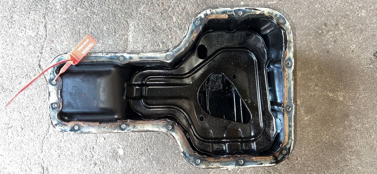 масляный поддон Toyota Avensis 2 поколение (T250) 2004, 1.8 л., 1ZZ-FE, бензин, 5МКПП, хетчбэк 5 дв.