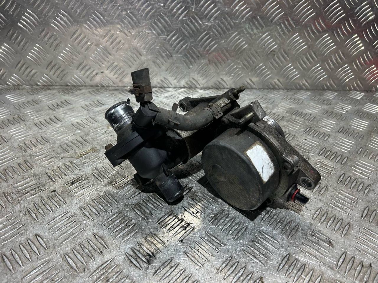 насос вакуумный Ford Mondeo 3 поколение [рестайлинг] 2004, 2.0 л., HJBB, дизель, МКПП, седан, XS7Q2A451BH