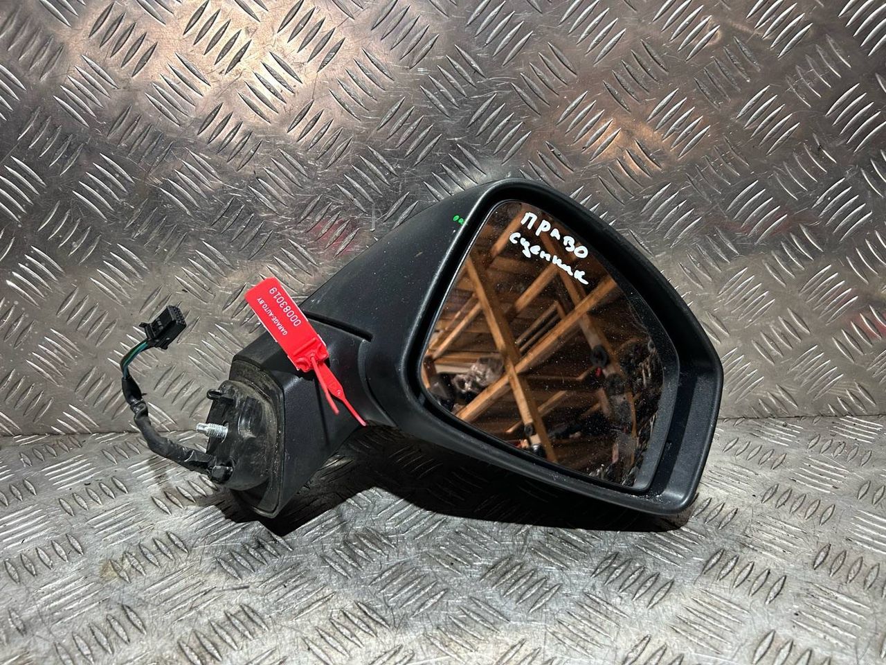 зеркало наружное правое Renault Scenic 3 поколение 2010, 1.5 л., K9K 832, дизель, 6МКПП, минивэн