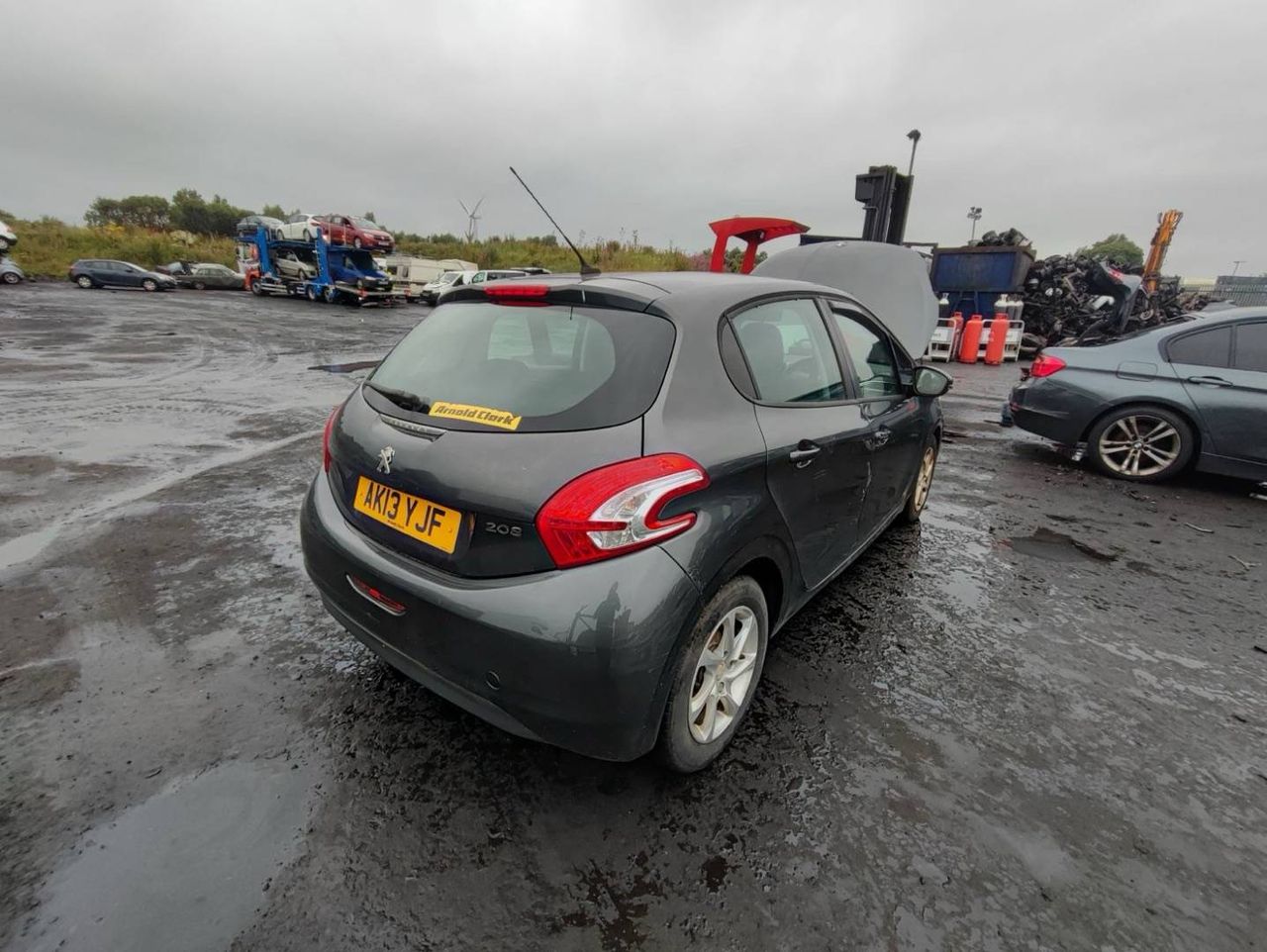 Peugeot 208 2013