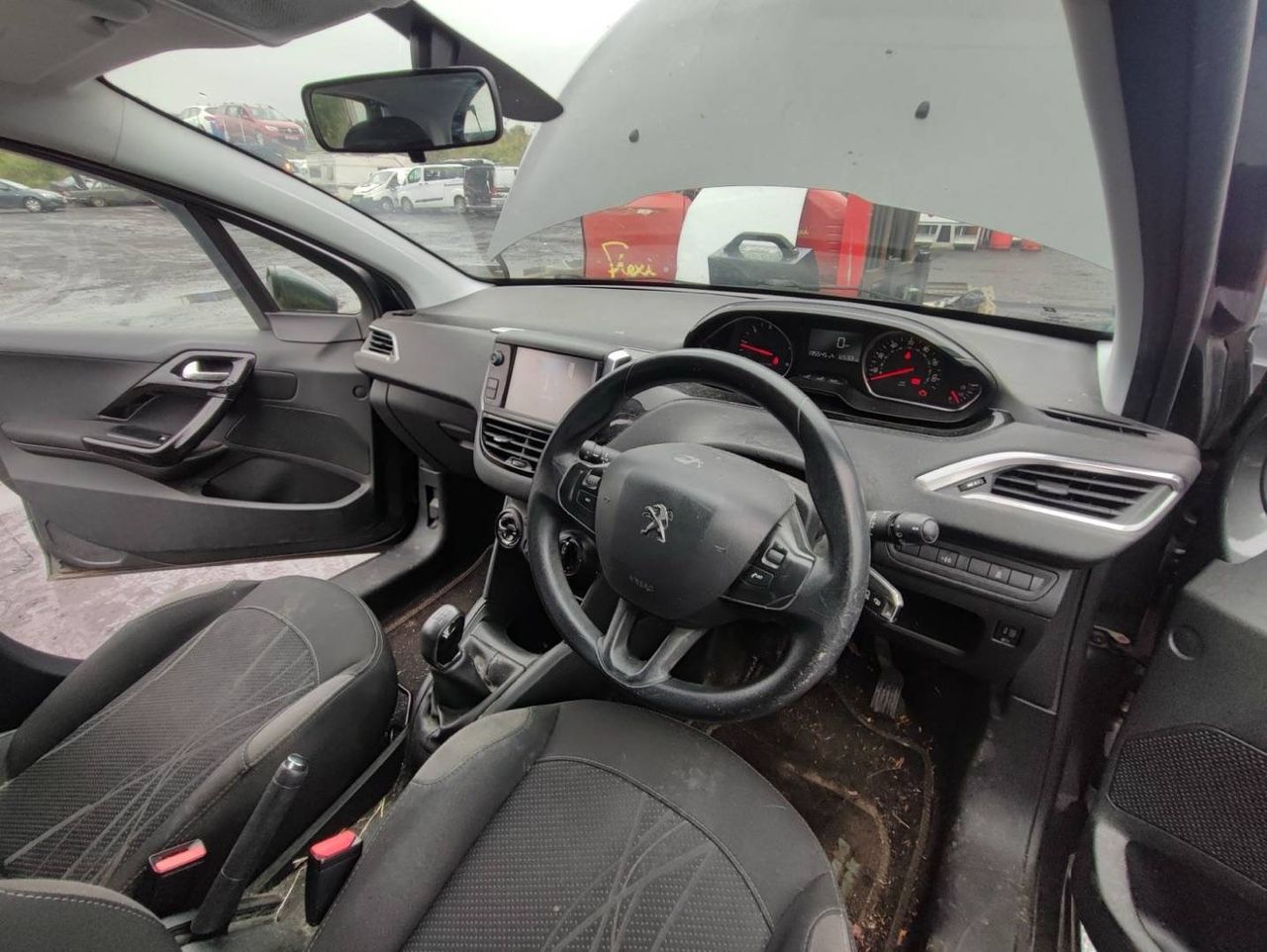 Peugeot 208 2013