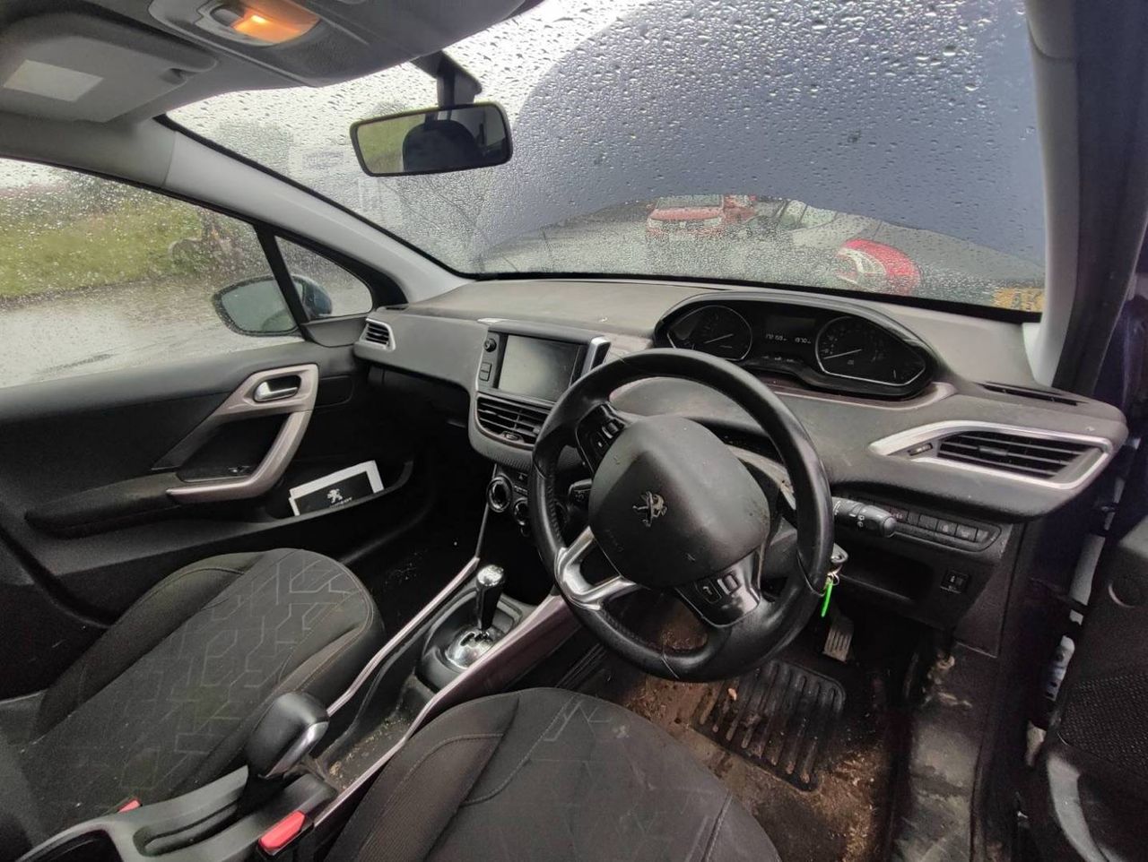 Peugeot 2008 2015
