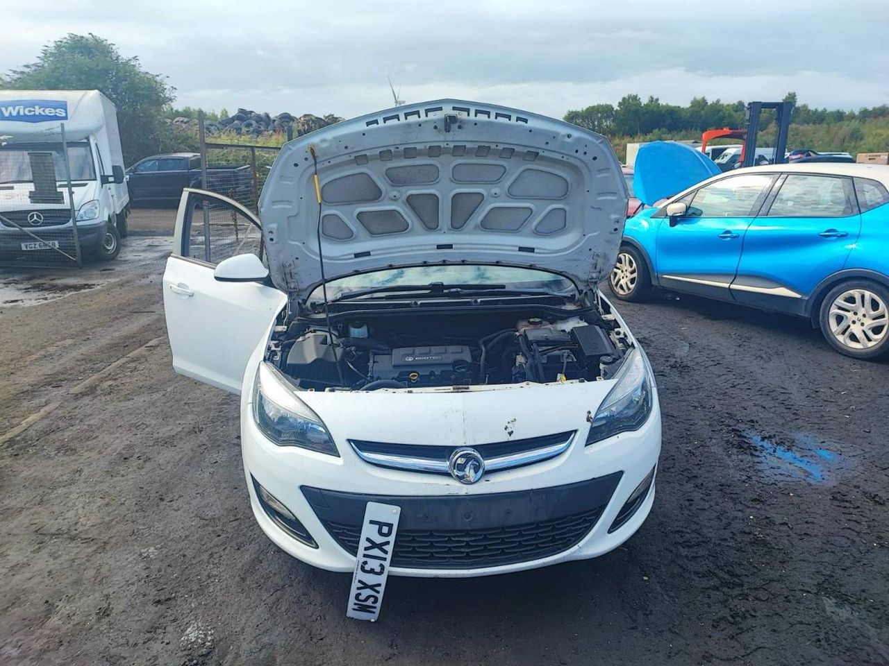 Opel Astra J рест. 2013