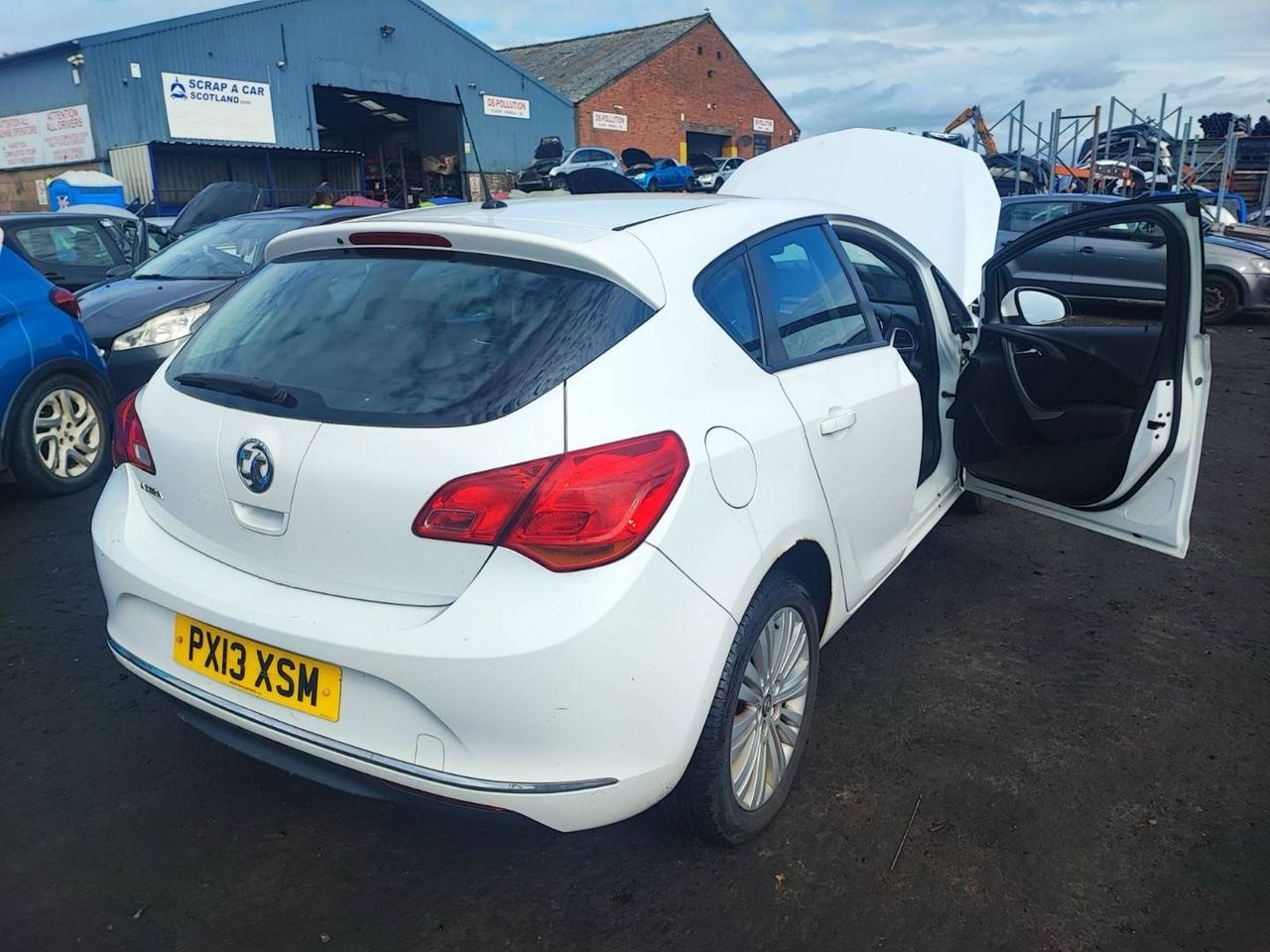 Opel Astra J рест. 2013