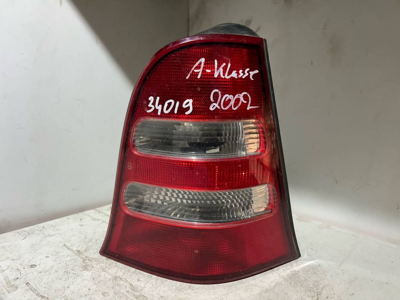 фонарь задний правый Mercedes-Benz A-Класс W168/V168 [рестайлинг] 2002, хетчбэк 5 дв.