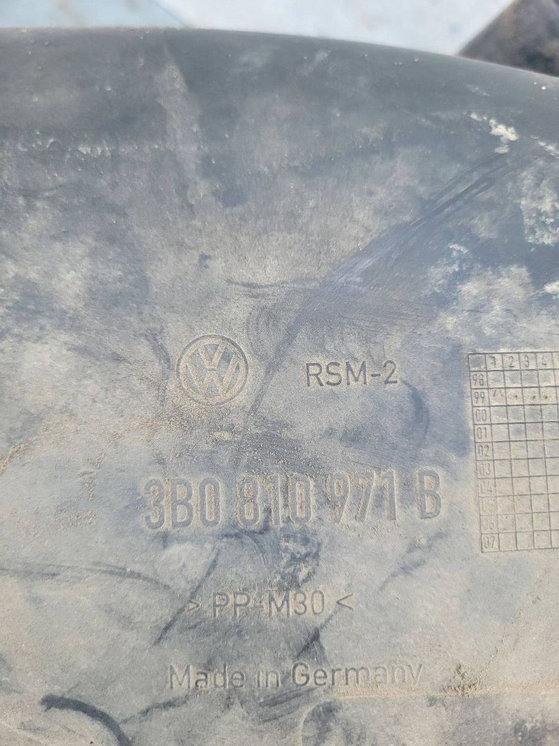 защита арок задняя левая (подкрылок) Volkswagen Passat B5 1999, 5МКПП, универсал