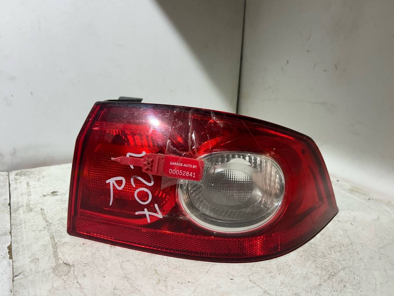 фонарь задний левый Renault Laguna 2 поколение 2002, хетчбэк 5 дв.