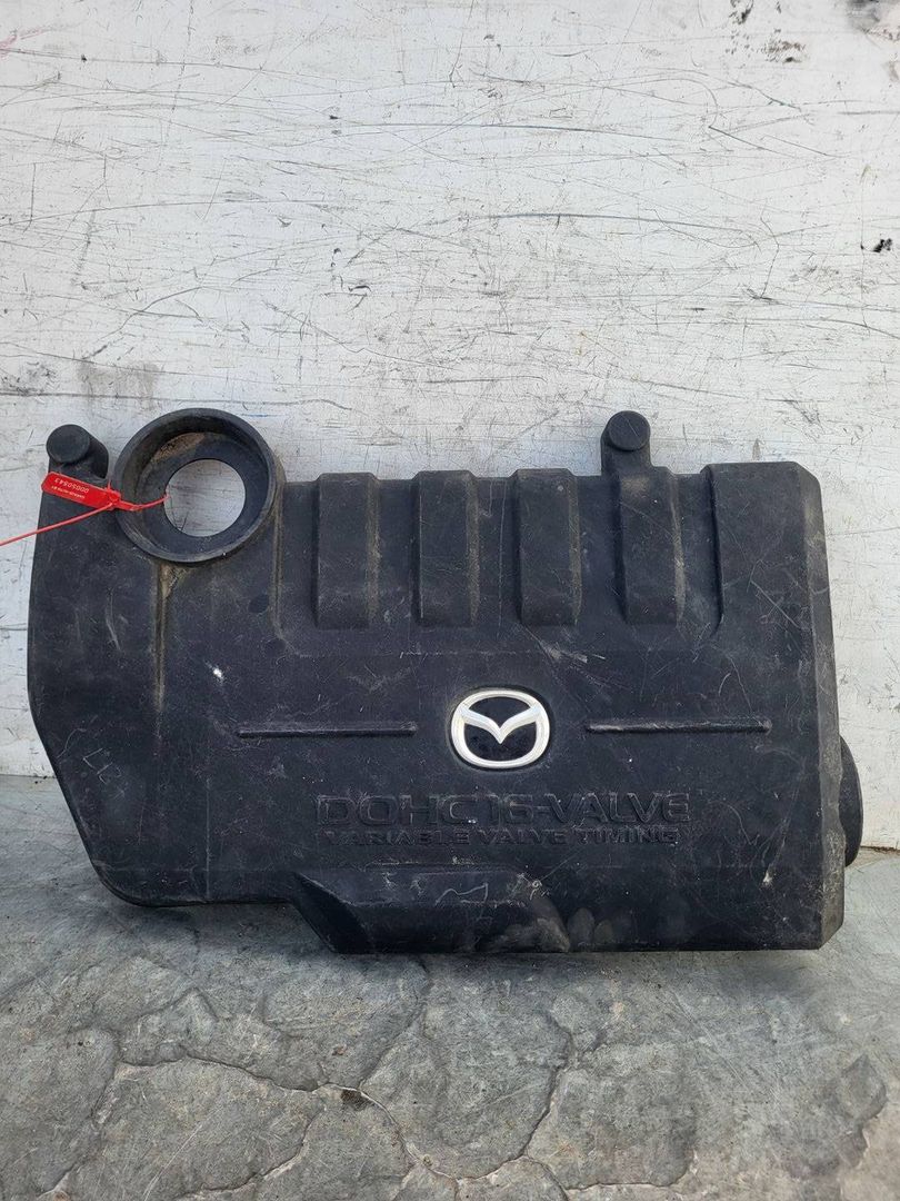 декоративная крышка двигателя Mazda 6 GG 2004, 2.0 л., LF17, бензин, 5МКПП, седан, L323102F1