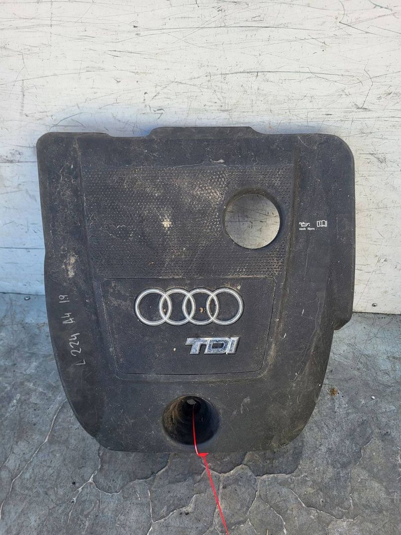 декоративная крышка двигателя Audi A3 8L [рестайлинг] 2002, 1.9 л., дизель, 5МКПП, черный, хетчбэк 5 дв., 038103925
